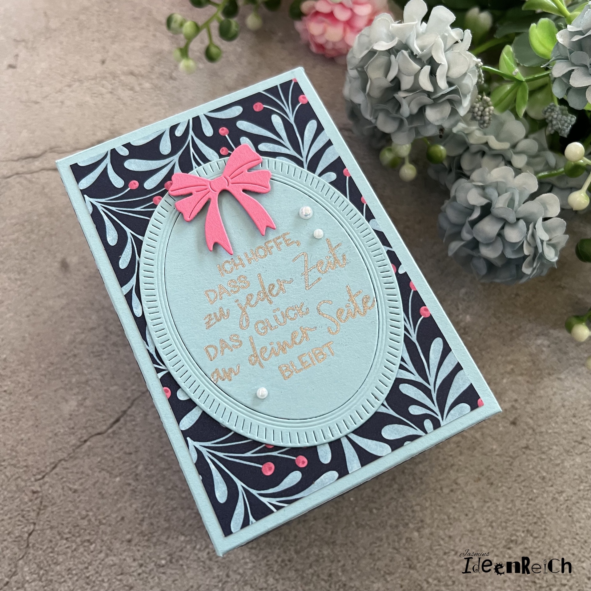 02.11. Schachtel 3.jpeg